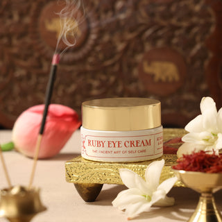 Art of Vedas - Ruby Eye Cream - Kumkumadi Cream - Natural Retinol - Best under eye cream for fine lines, wrinkles and anti ageing. This picture shows the fresh ayurvedic and organic kumkumadi cream by Art of Vedas brand. 