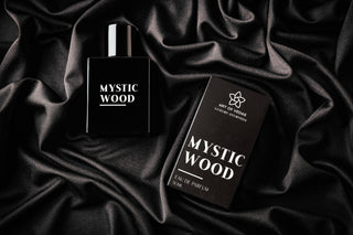 Eau de Parfum Mystic Wood for Men by Art of Vedas